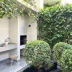 Charming Lapa Apartment With A Private Patio