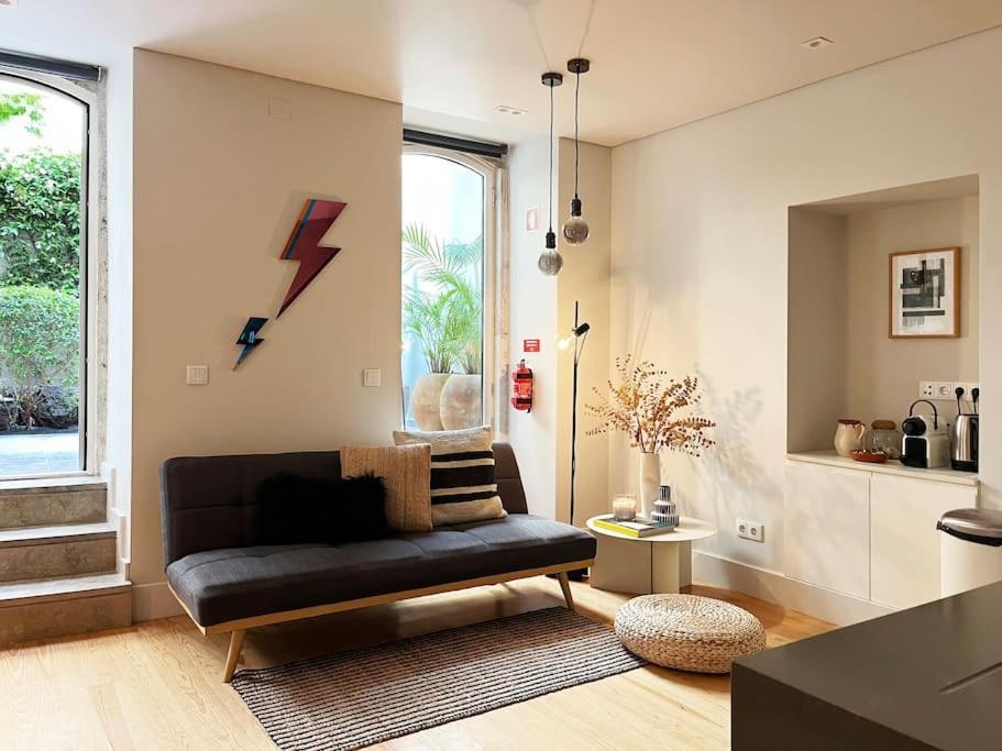 Apartment Charming Lapa With A Private Patio Lissabon
